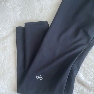 Alo Yoga High Waist Air Brush Legging Size: Medium